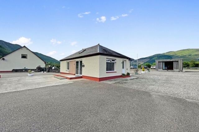 Barra Cottage بالاتْشولِش المظهر الخارجي الصورة
